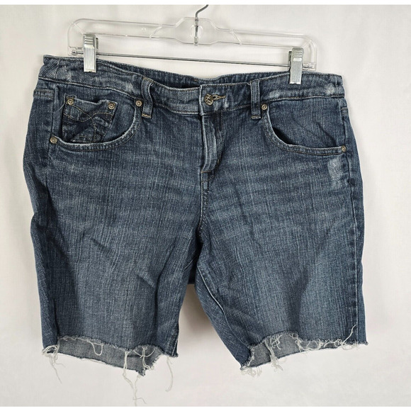 Z. Cavaricci Jean Shorts Women's 18 Blue Medium Wash Cut Off Slight Distress - Picture 1 of 13